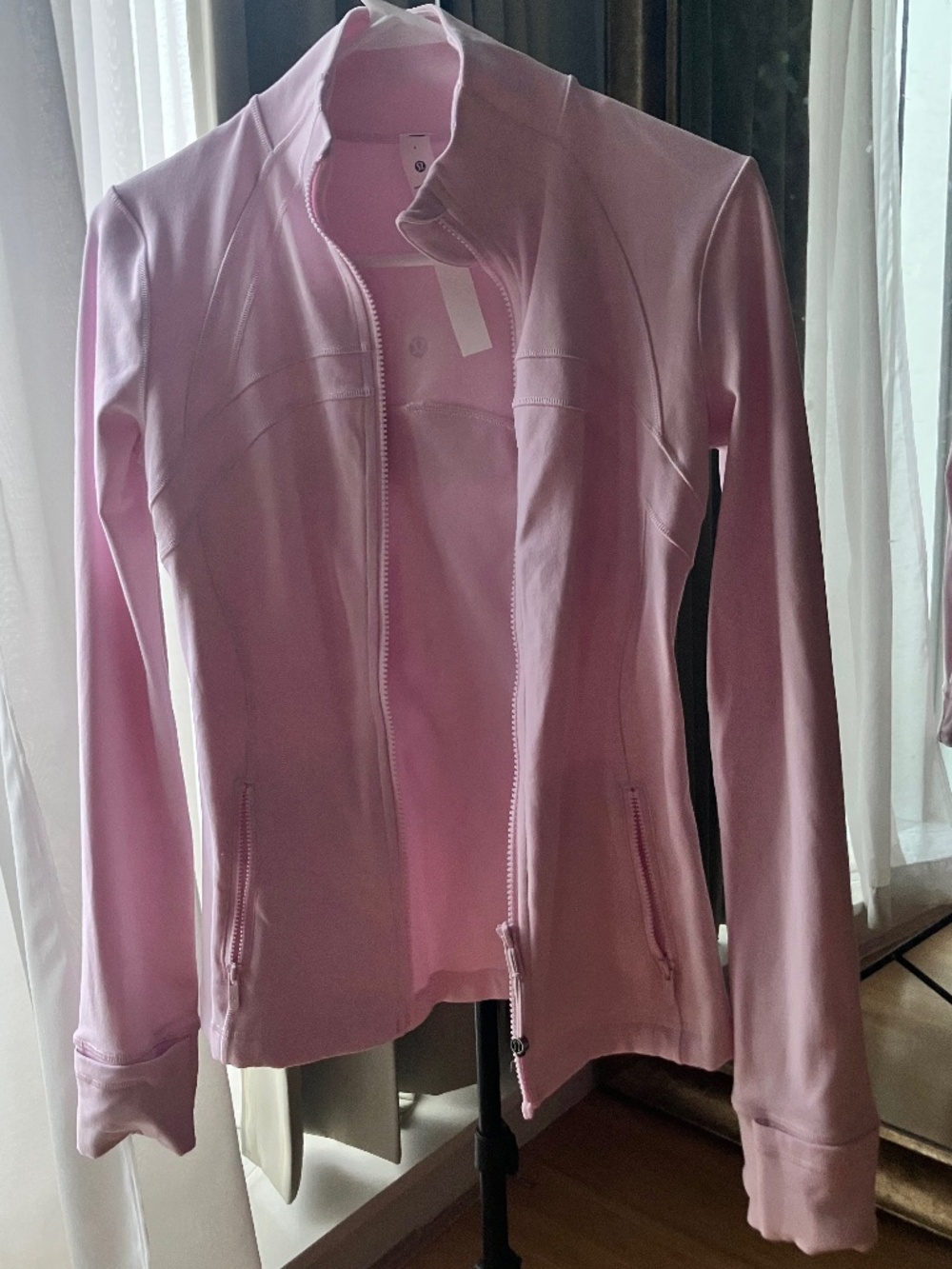 NWOT Lululemon Define Jacket Meadowsweet Pink Luon Size 4